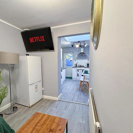 Modern House In Central Oxford Parking-Limited 外观 照片
