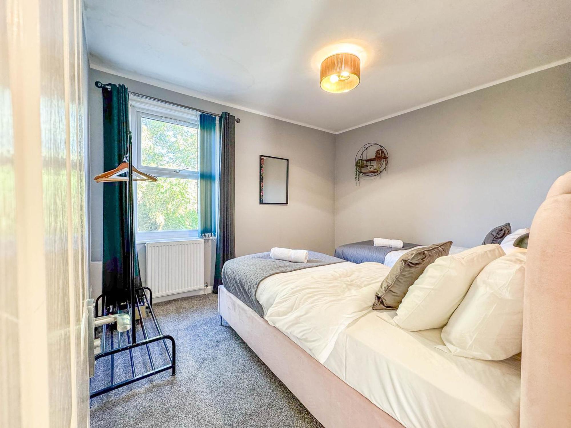 Modern House In Central Oxford Parking-Limited 外观 照片